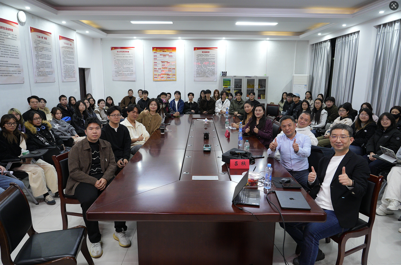 a33eaebd-c776-48ed-99b1-9830bb487194